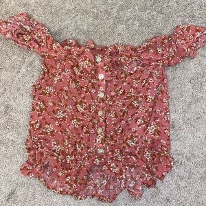 💗American Eagle cropped off-the-shoulder floral top size S